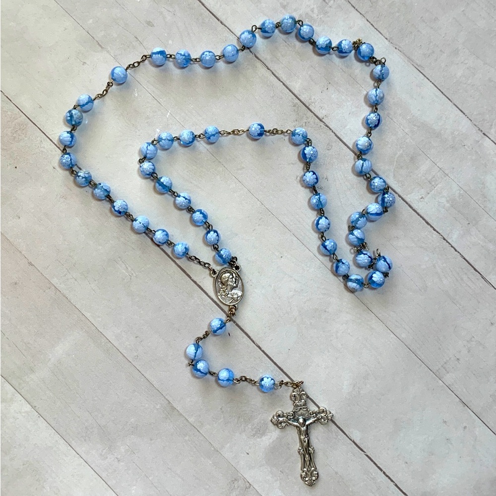 McVan Deluxe Crucifix and Center, Blue Beads